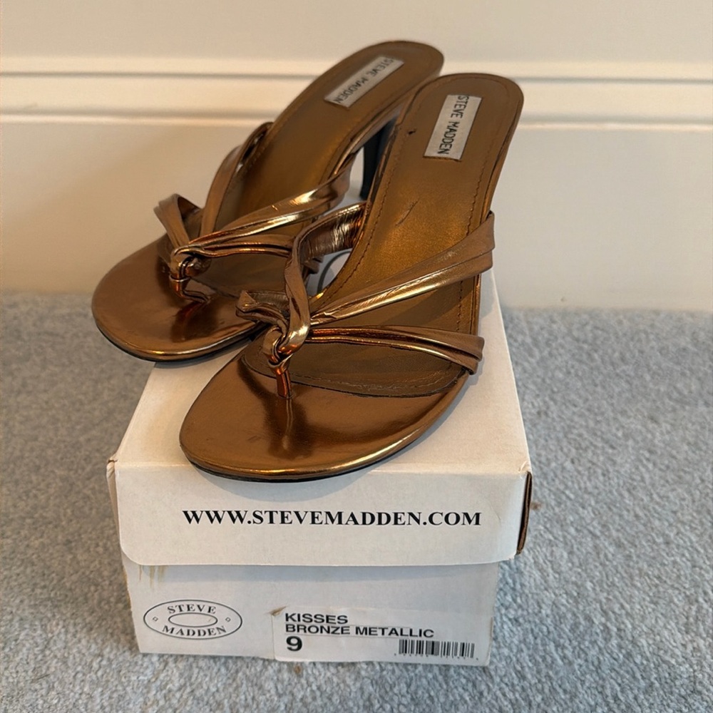 Steve Madden Sandals